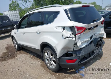 2014 Ford Escape Titanium z USA, uszkodzony, nr VIN 1FMCU0JX3EUD49971